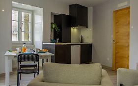 Bf Suites & Apartments